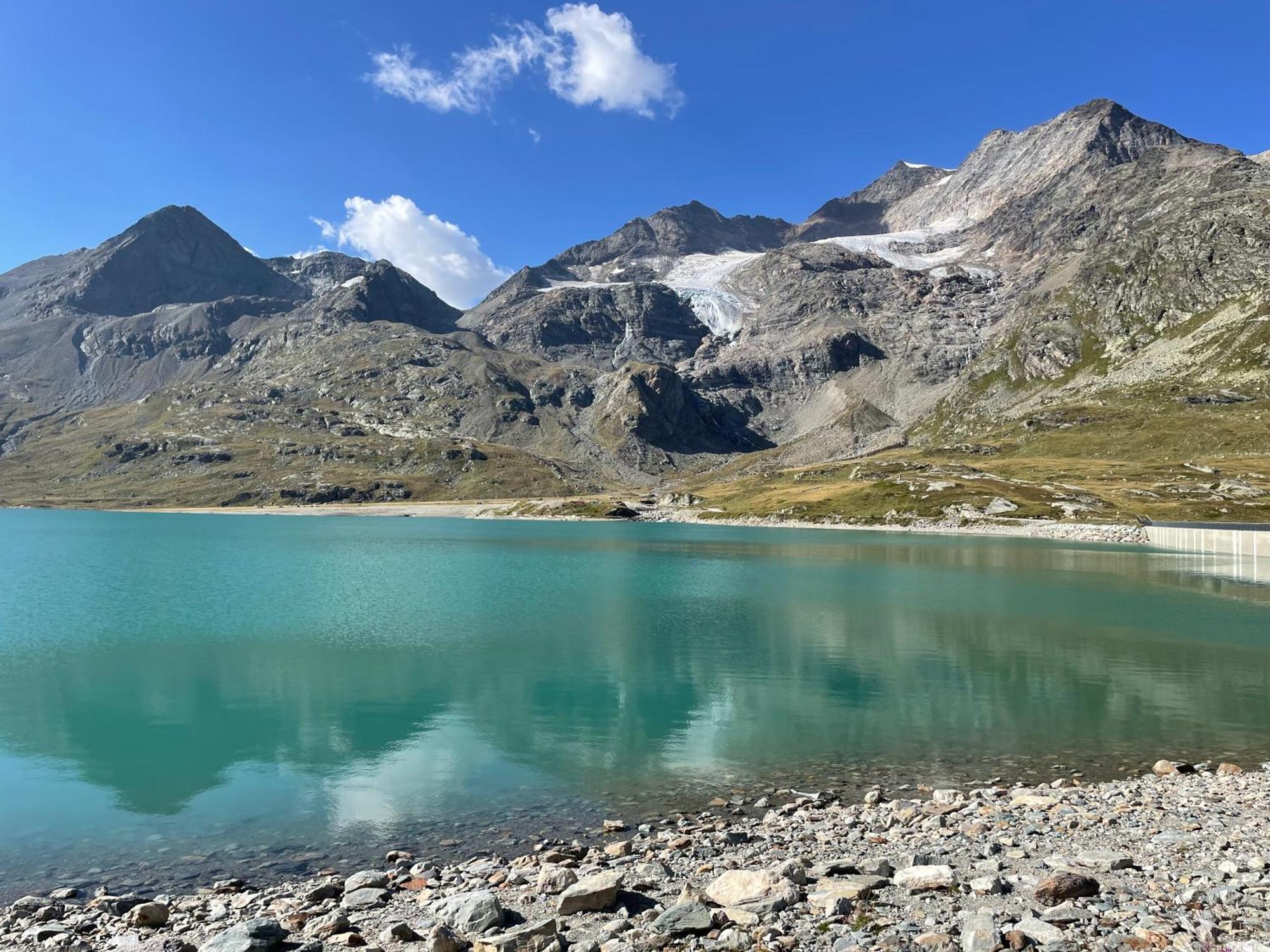 ホテル Ca Marasciol A 5 Minuti Dal Trenino Rosso Del Bernina Express ヴィッラ・ディ・ティラーノ エクステリア 写真